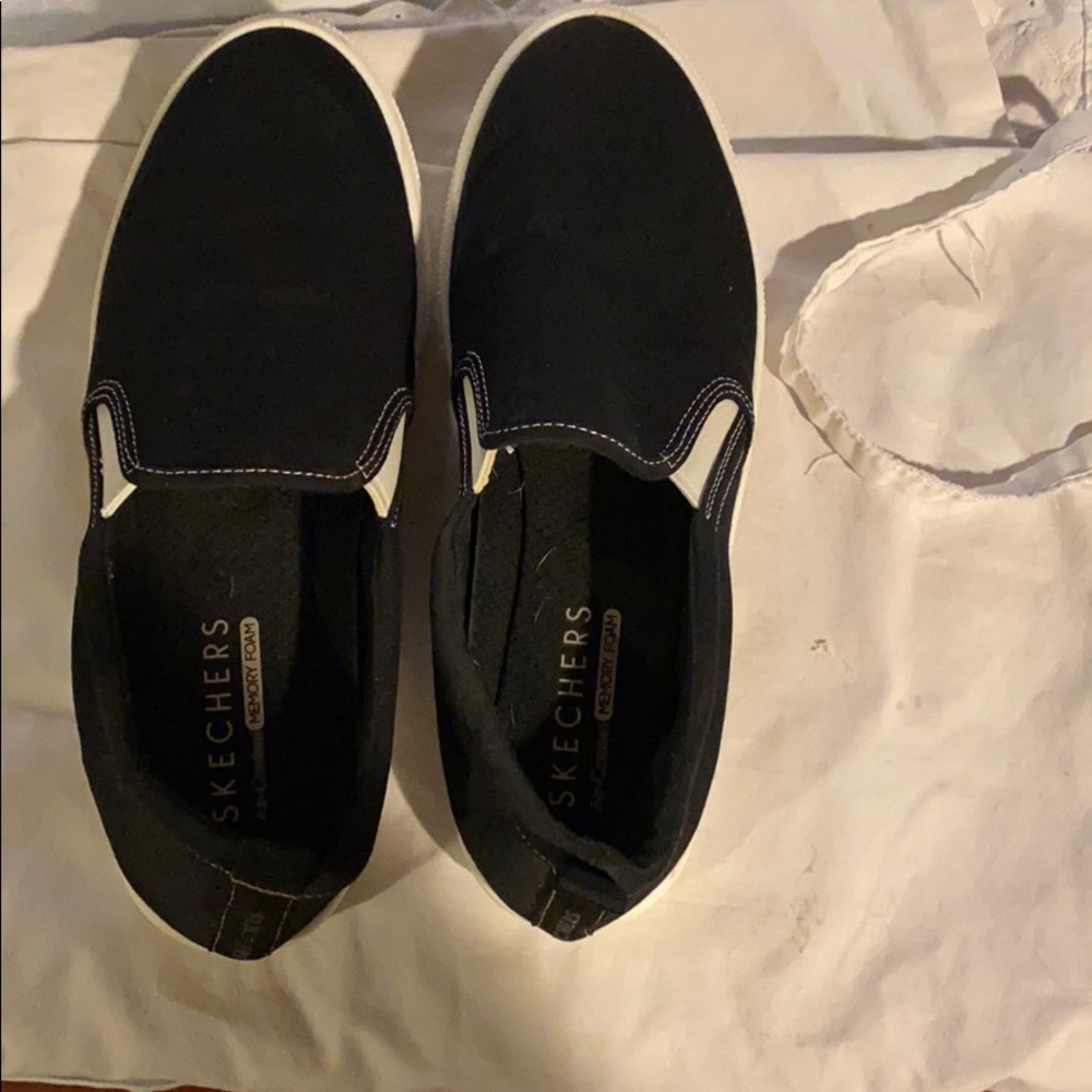 Sketcher slip ons